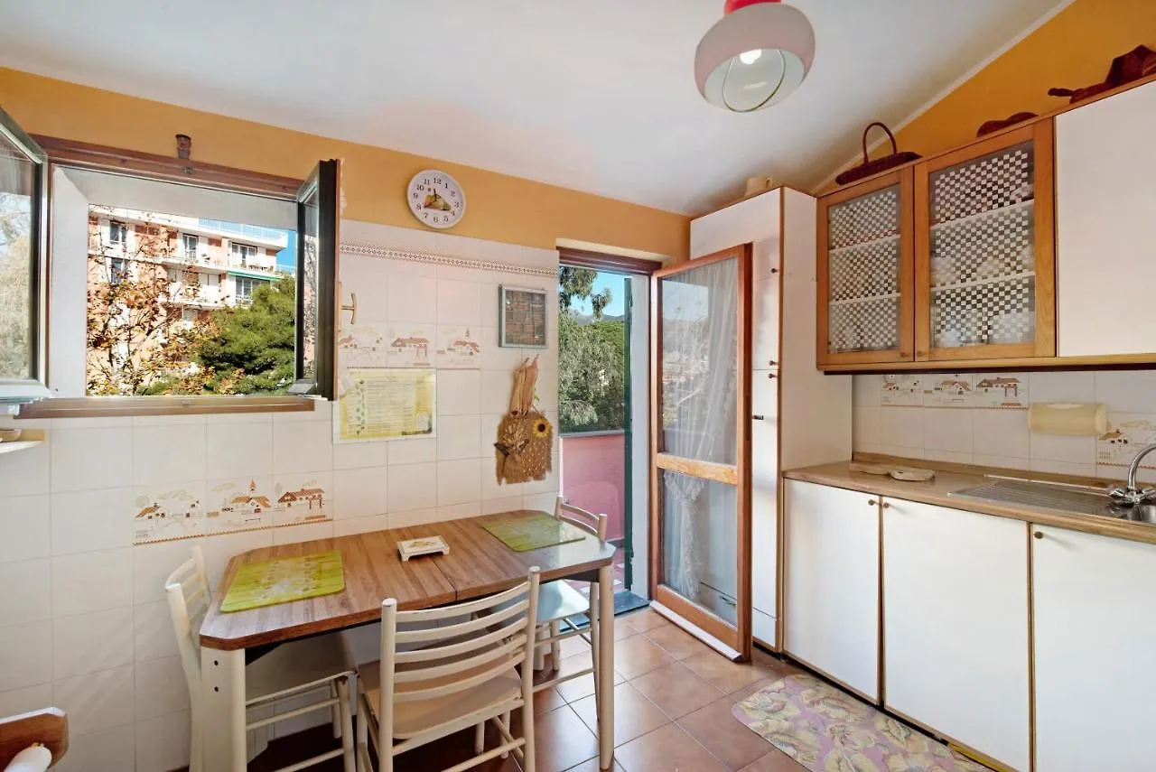 Giuditta - Arenzanohost Apartment 0*, Arenzano Italy