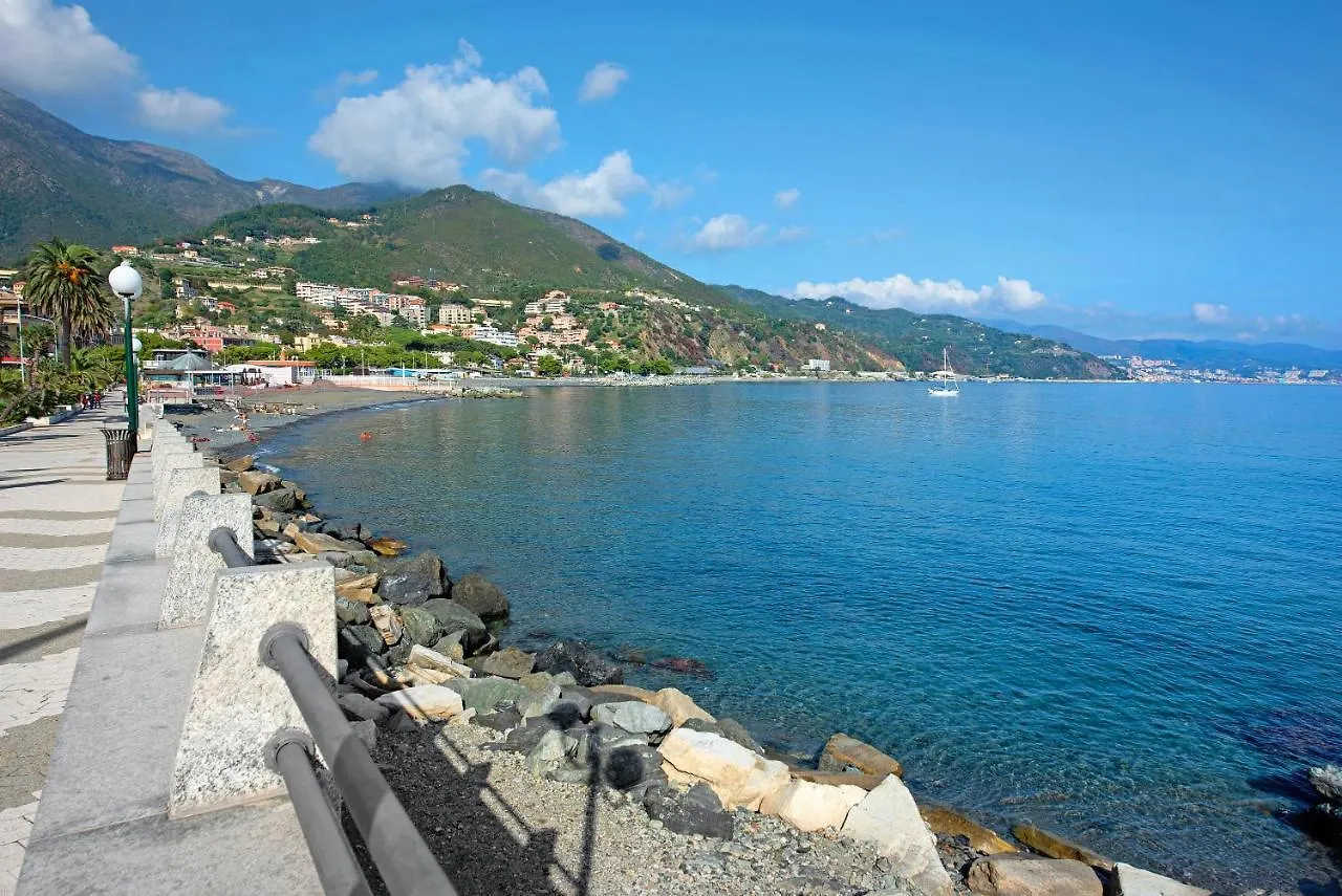Giuditta - Arenzanohost Apartment 0*, Arenzano