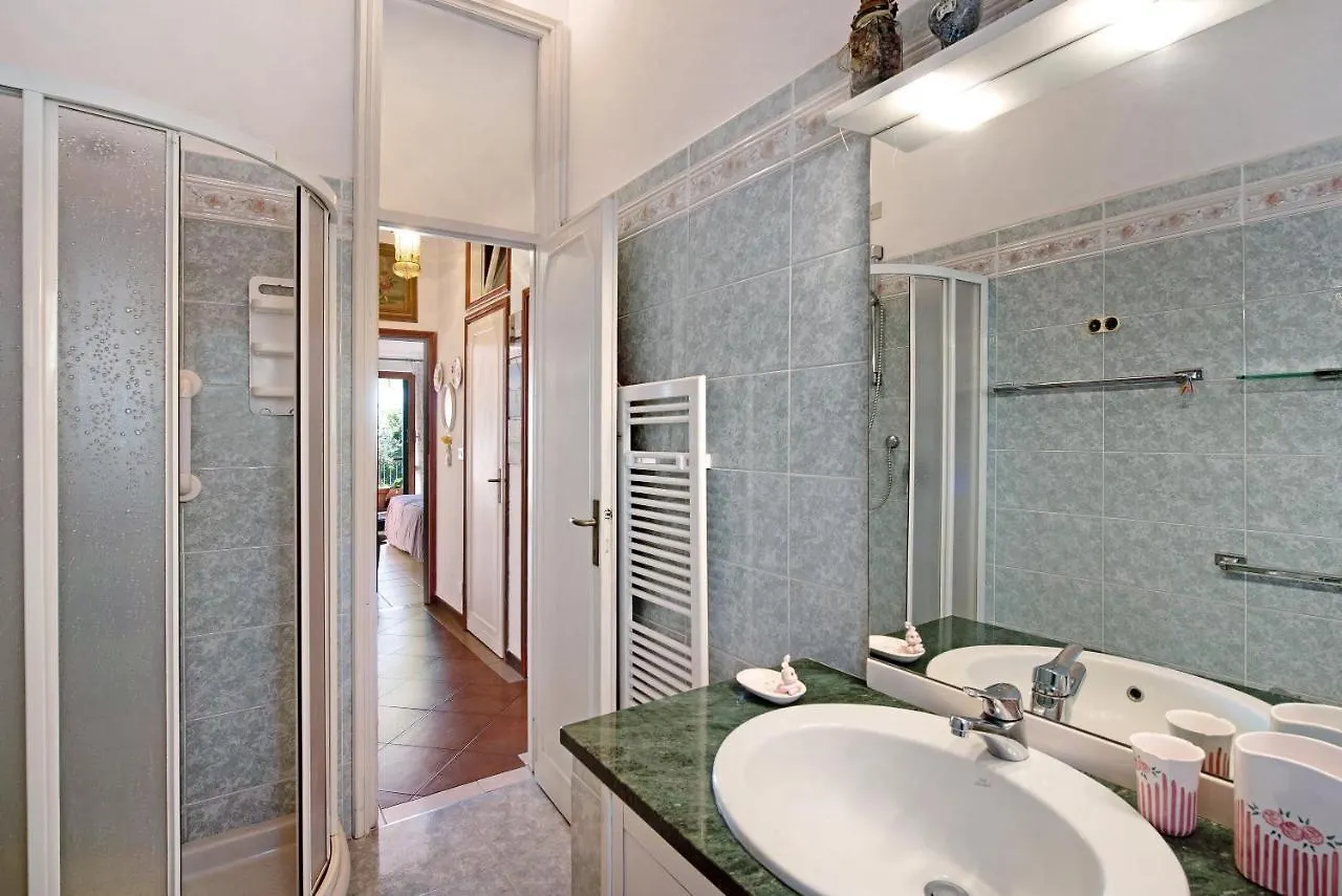 Giuditta - Arenzanohost Apartment 0*, Arenzano Italy